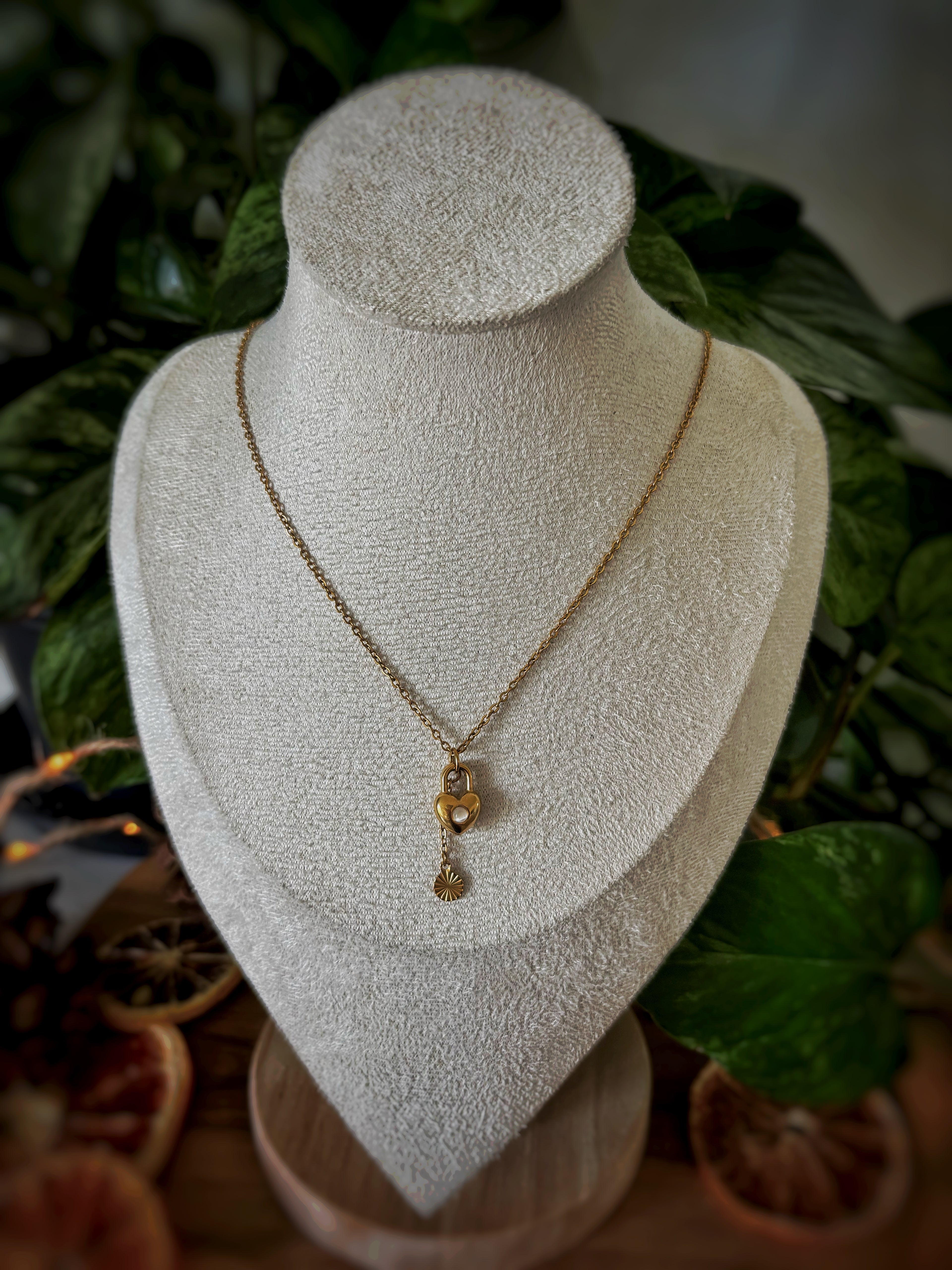 Collier Tissaya