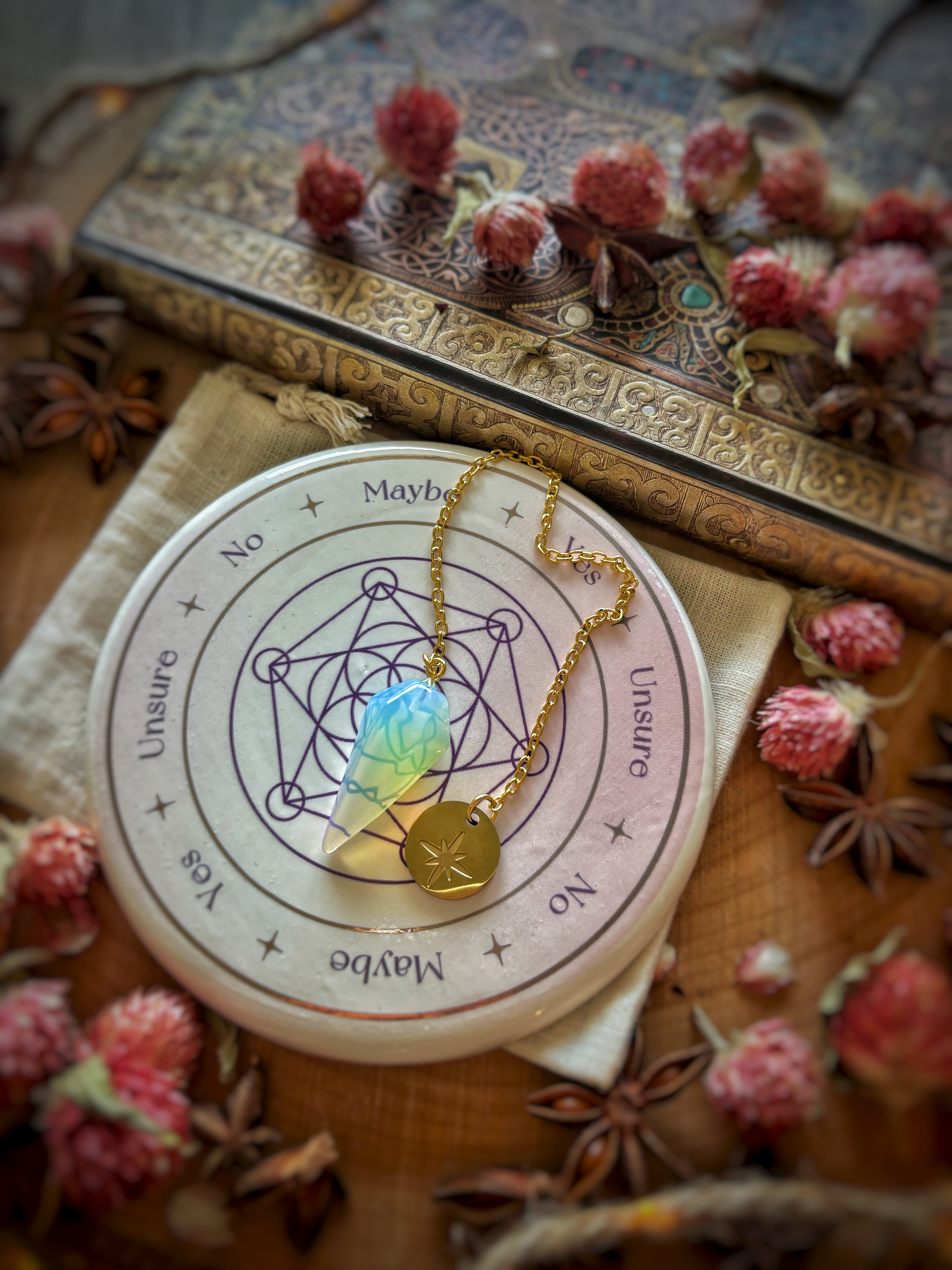 Kit de divination – Pendule en opalite