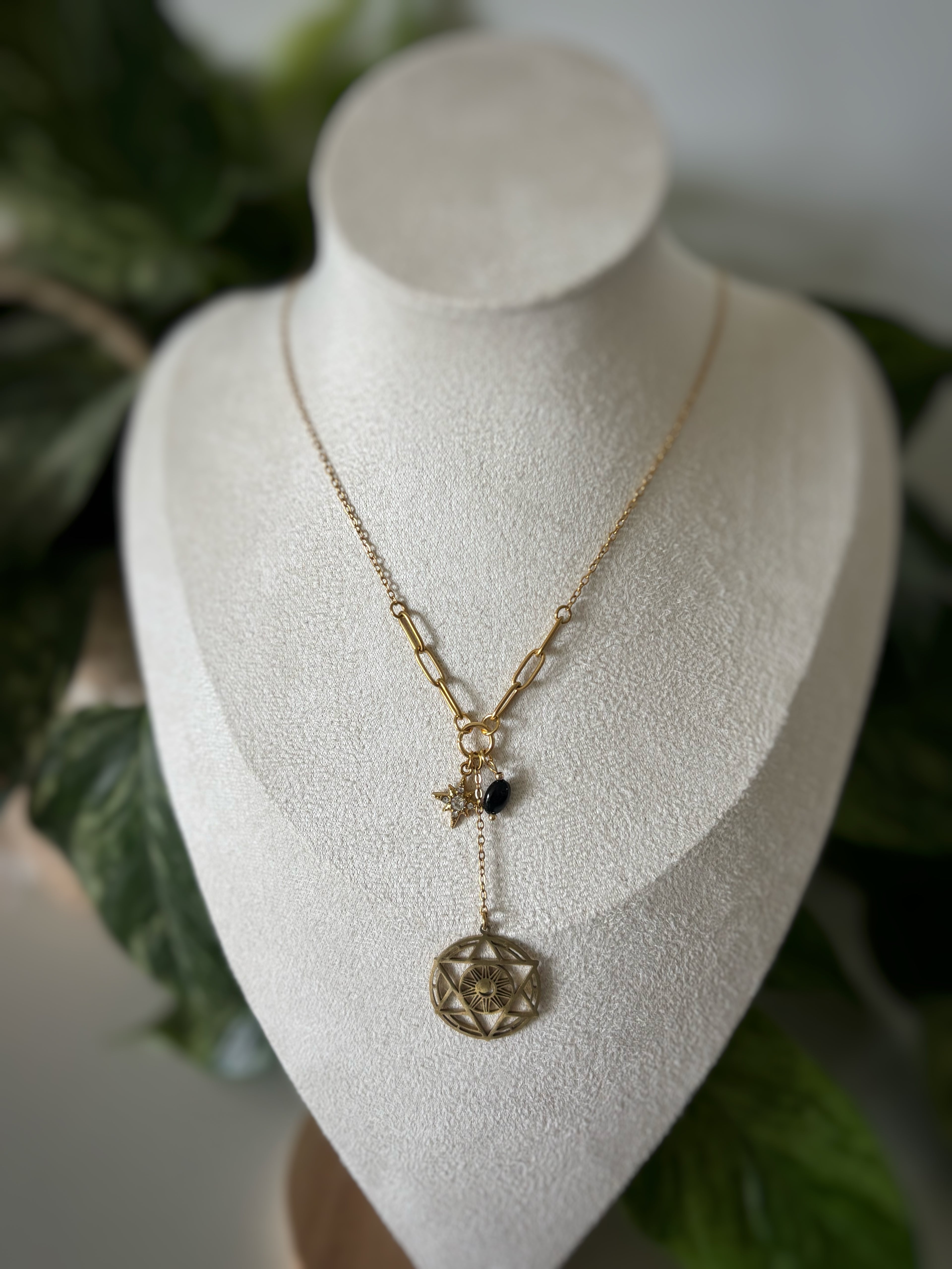 Collier obsidienne - Pentacle