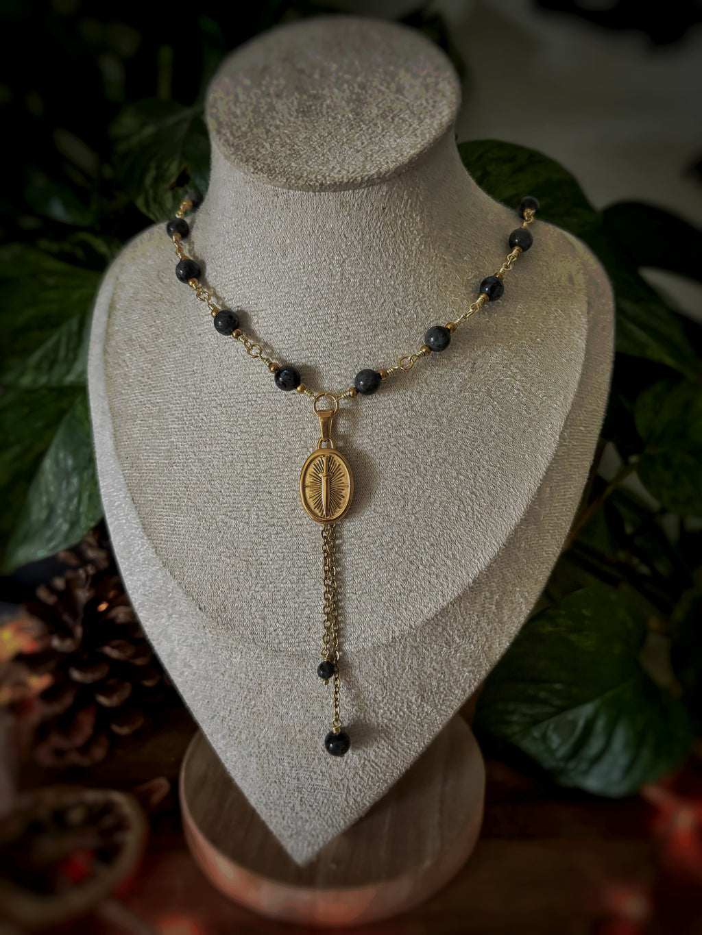 Collier Rhaenyra