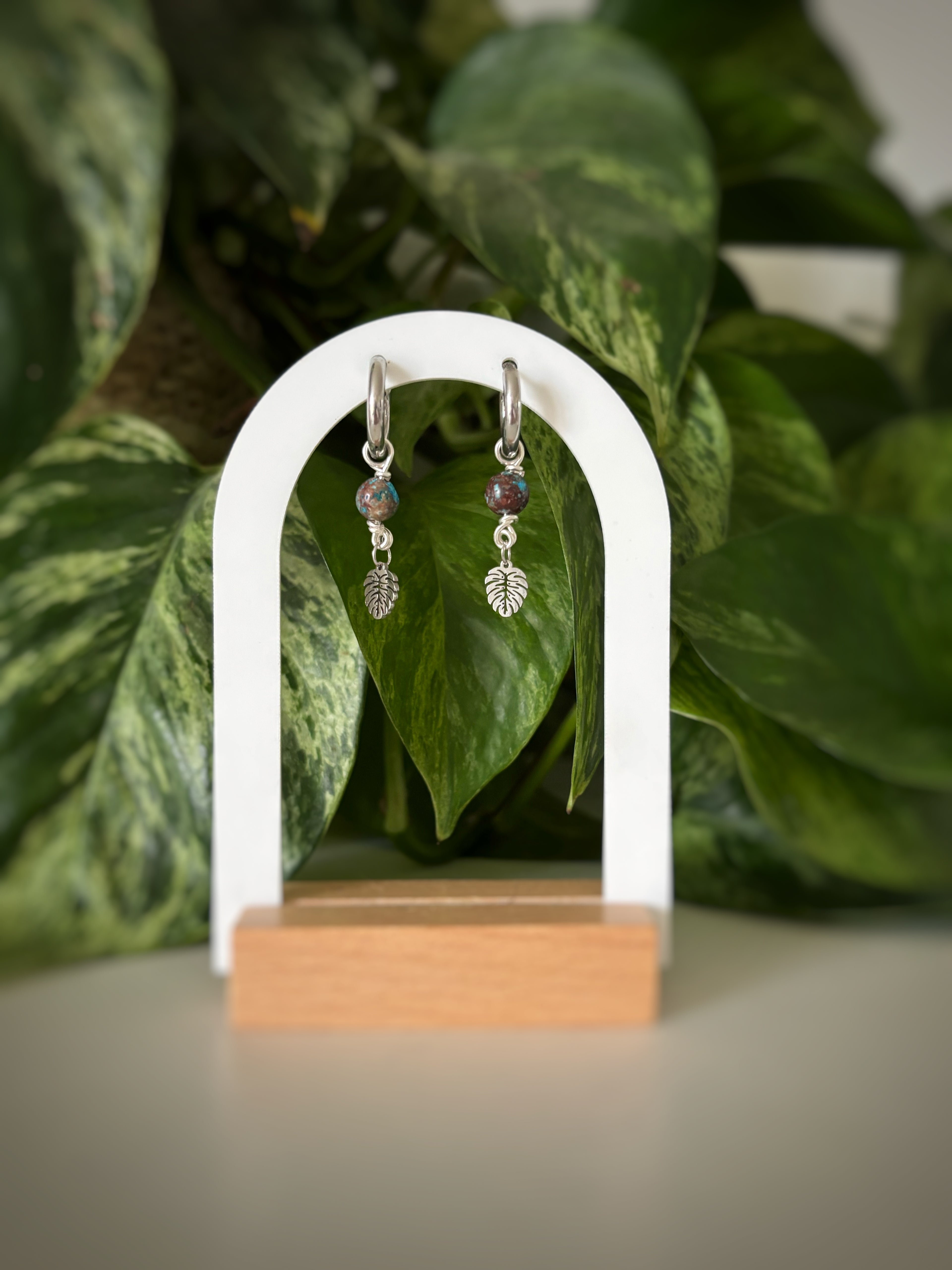 Boucles d’oreilles monstera - chrysocolle