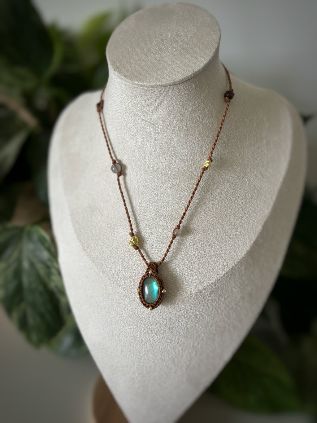 Talisman micro-macramé