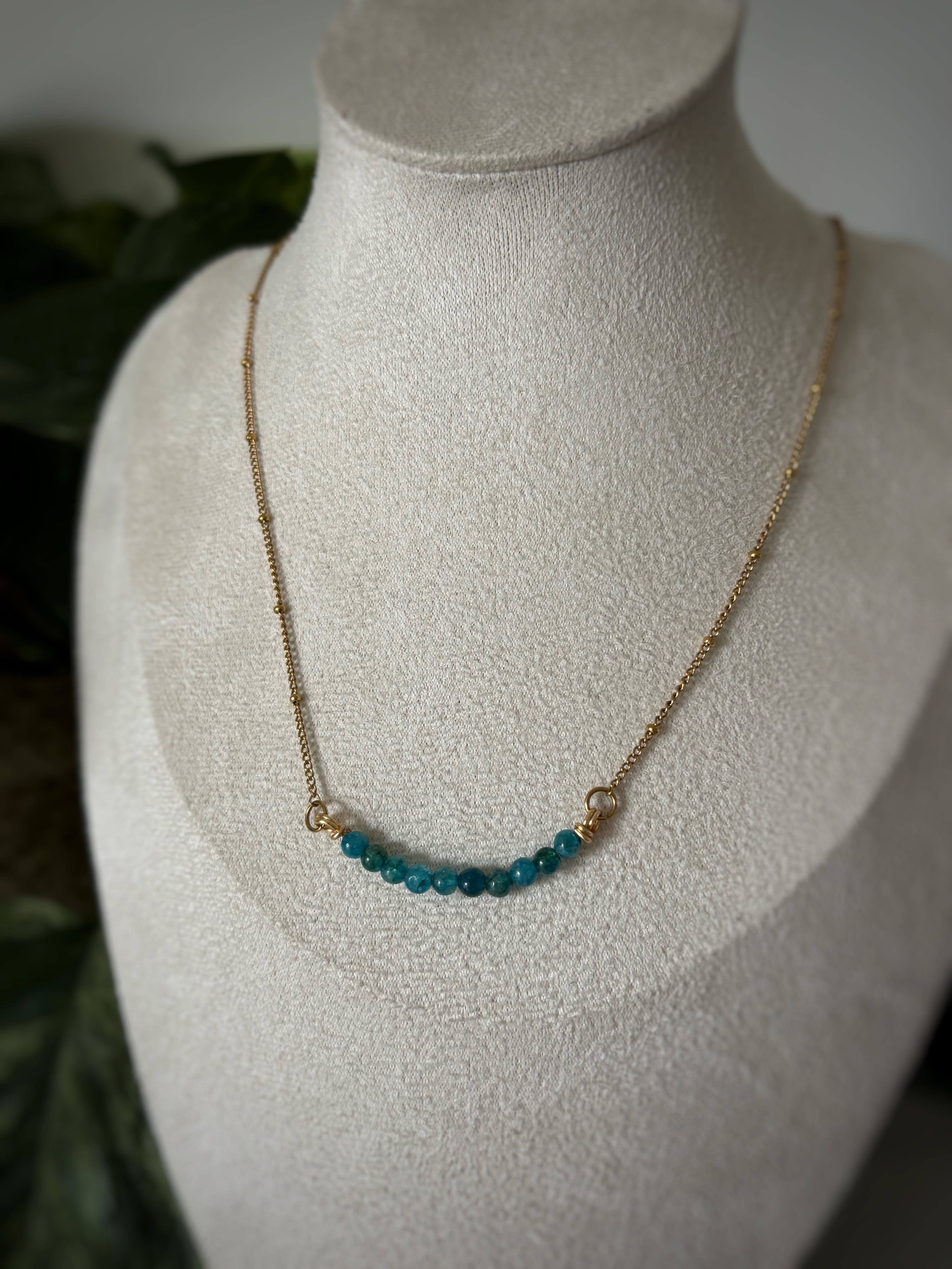 Collier Apatite