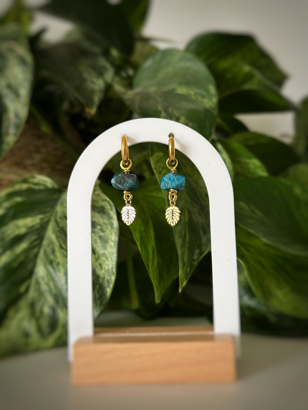 Boucles d’oreilles monstera - Apatite