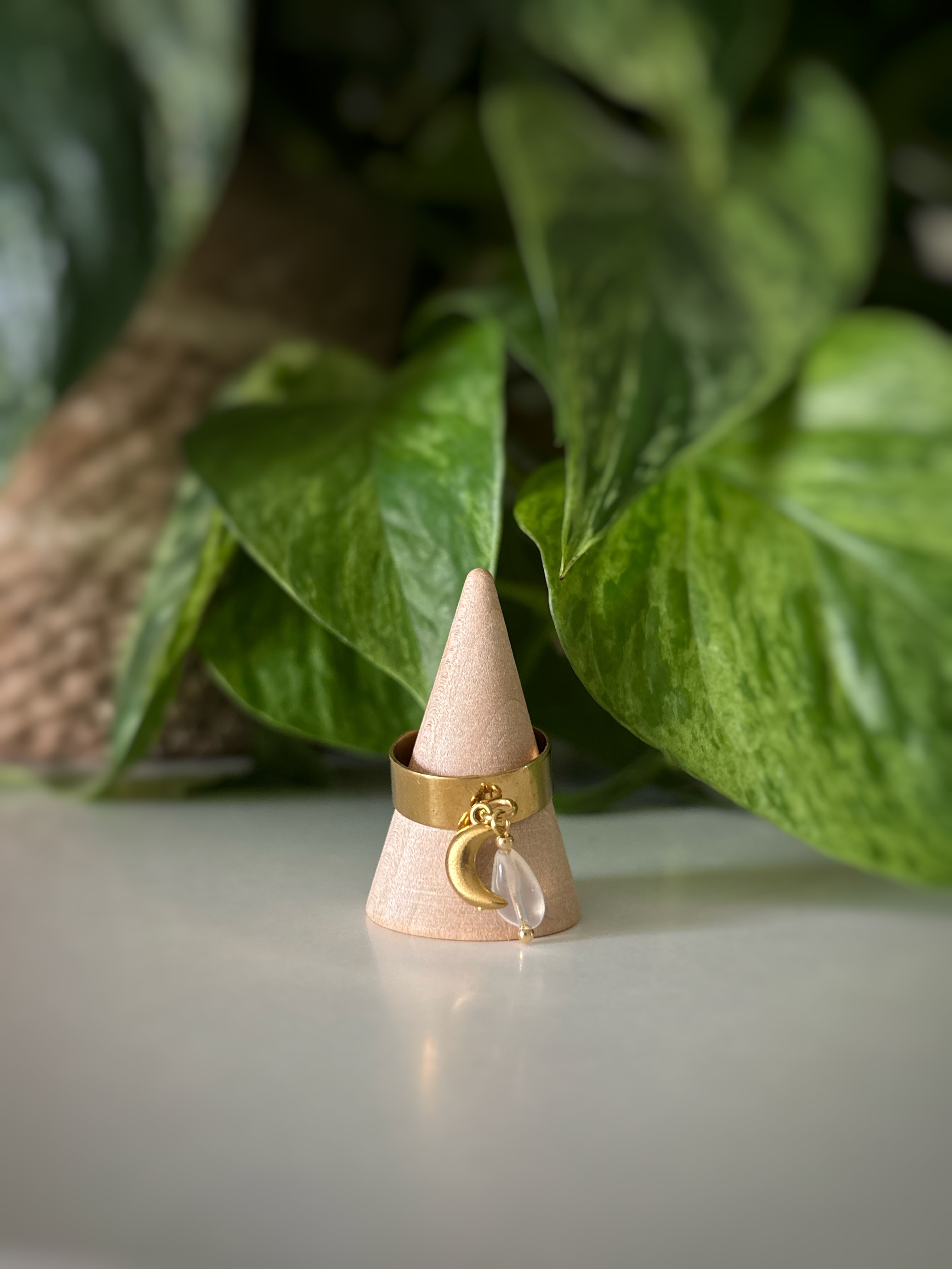 Bague ajustable lune - Pierre de lune